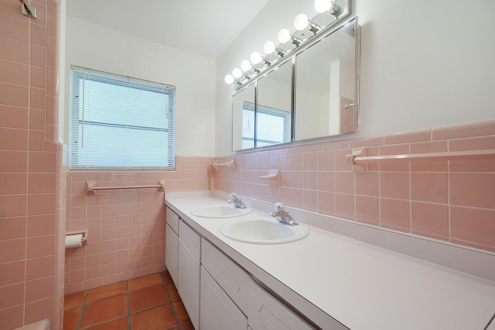 Residence photo 25