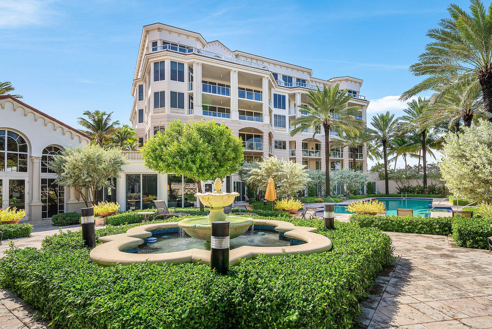 3000 S OCEAN Boulevard #402