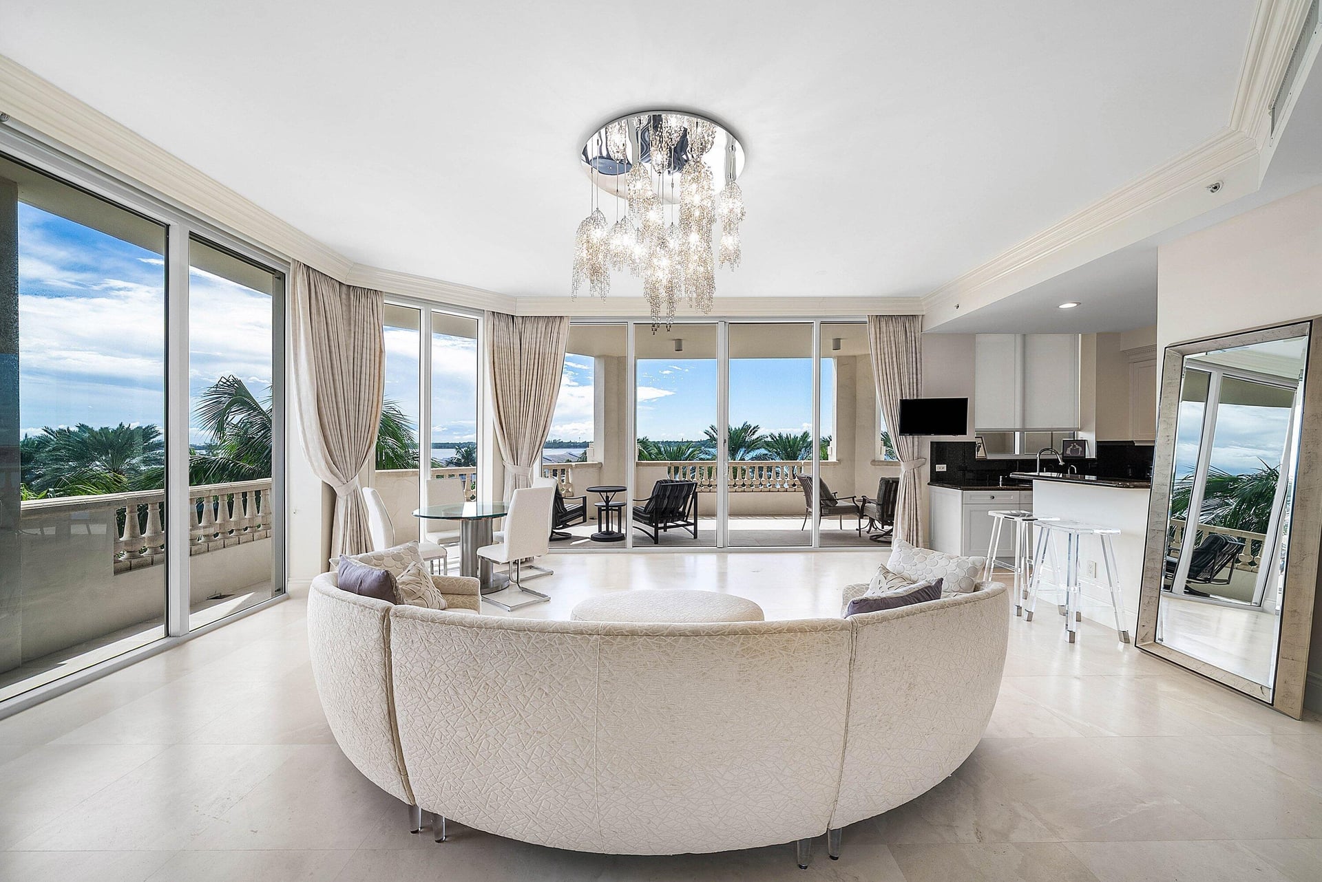 Bellaria Condos Palm Beach Unit 402 photo 3