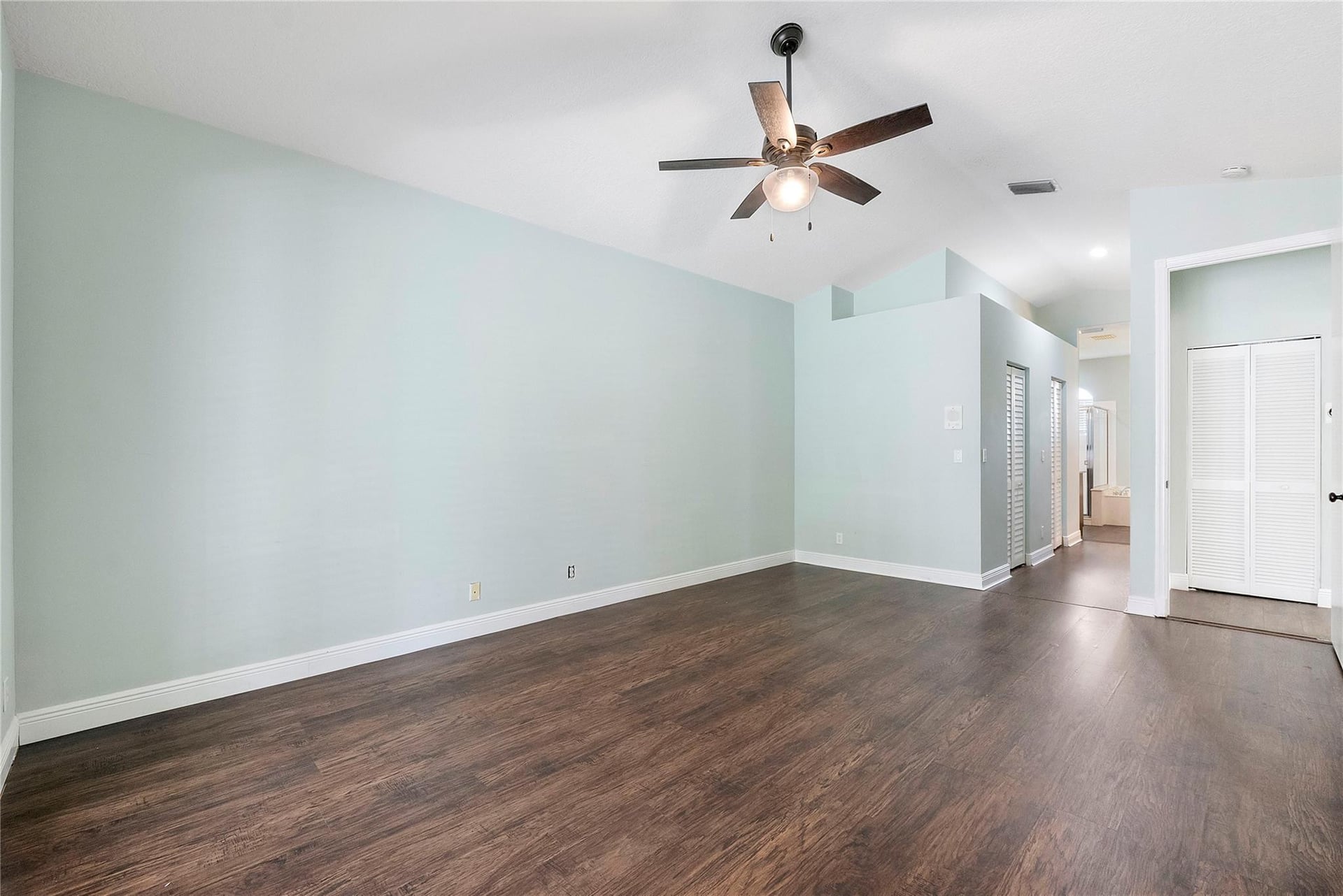  Residence photo 33