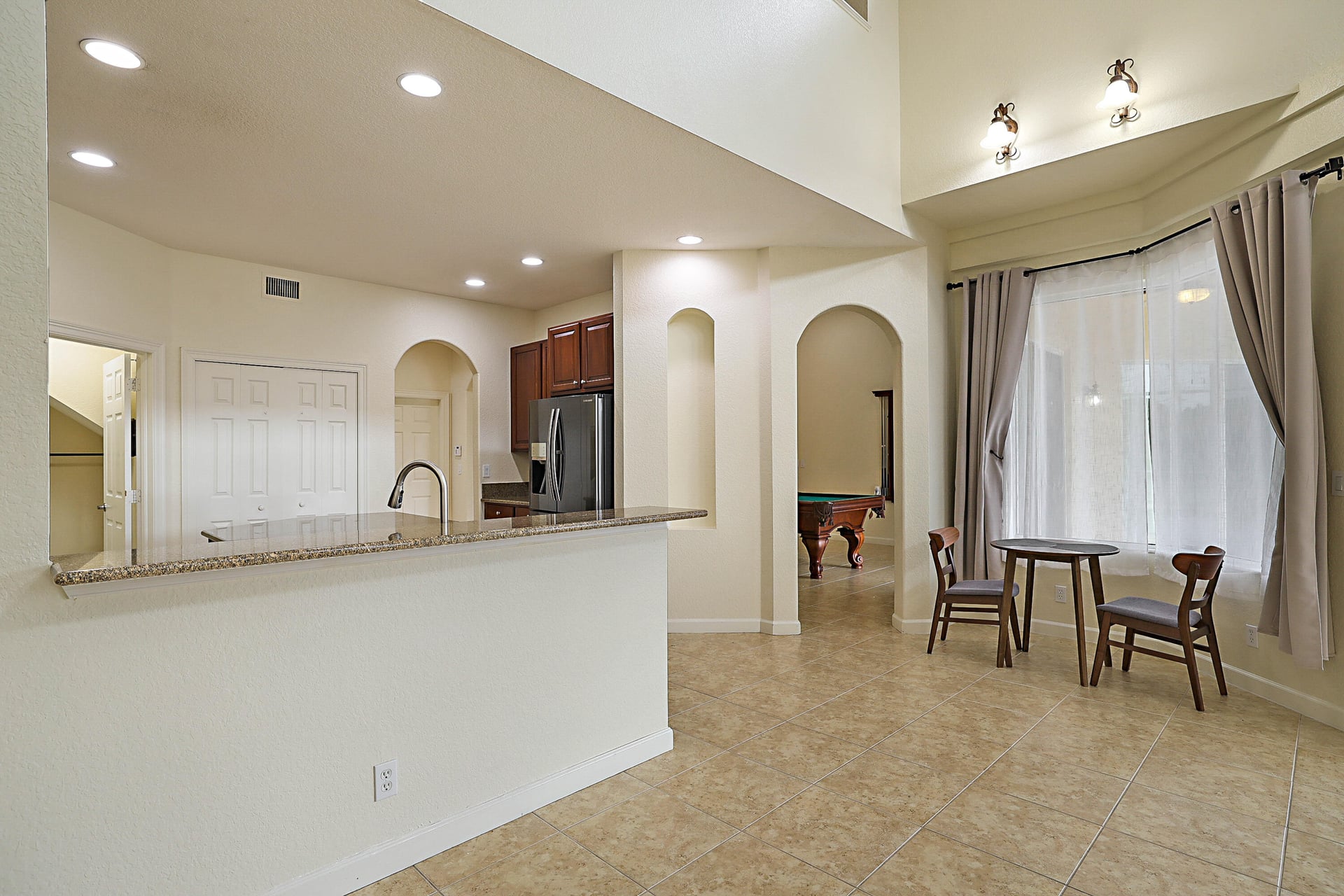 Residence photo 18