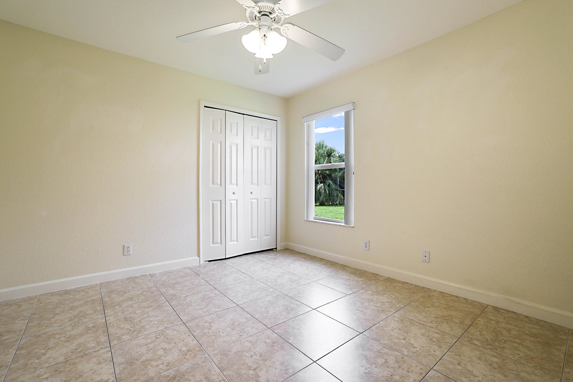 Residence photo 36