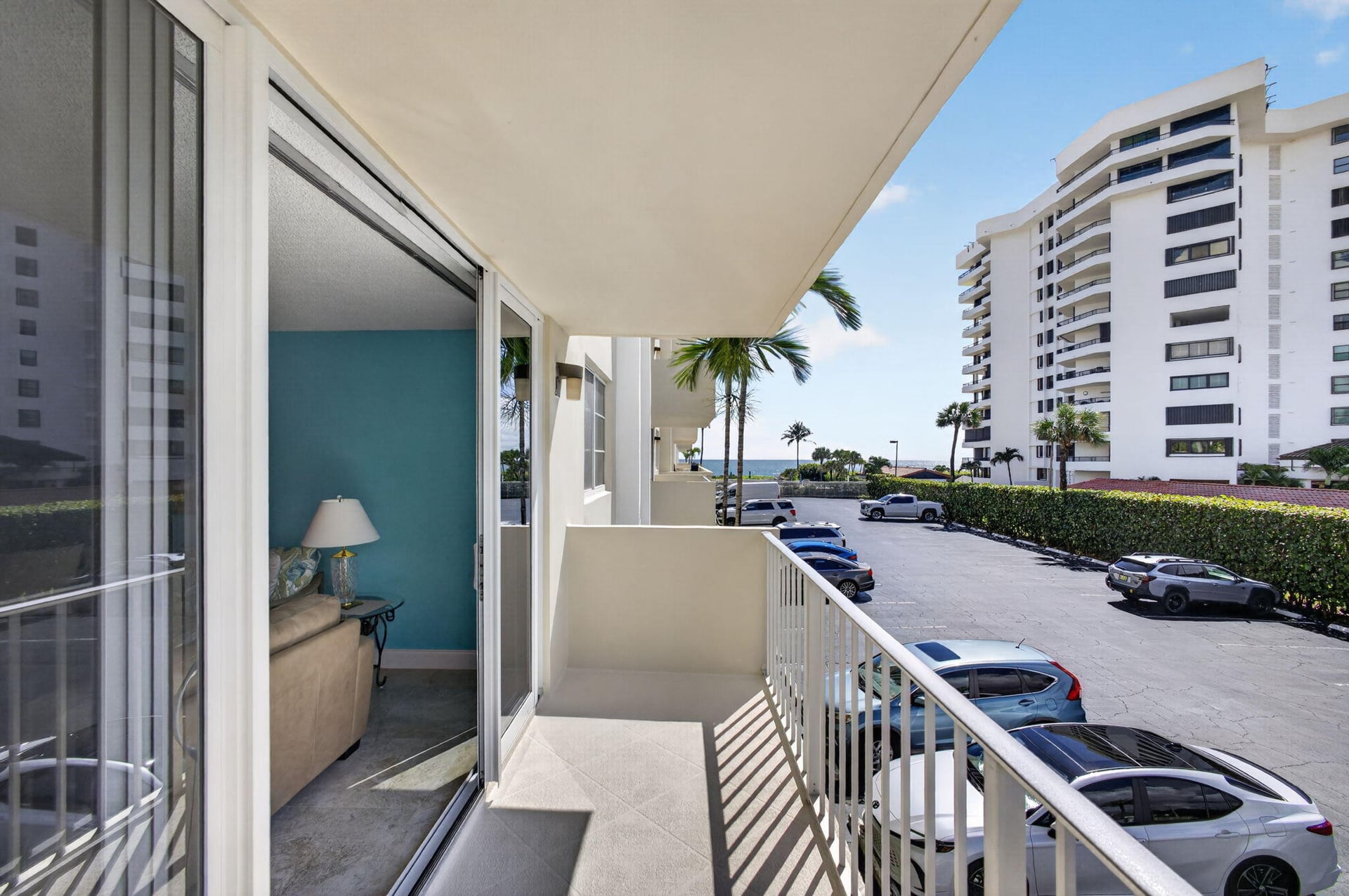 Unit 209 photo 6