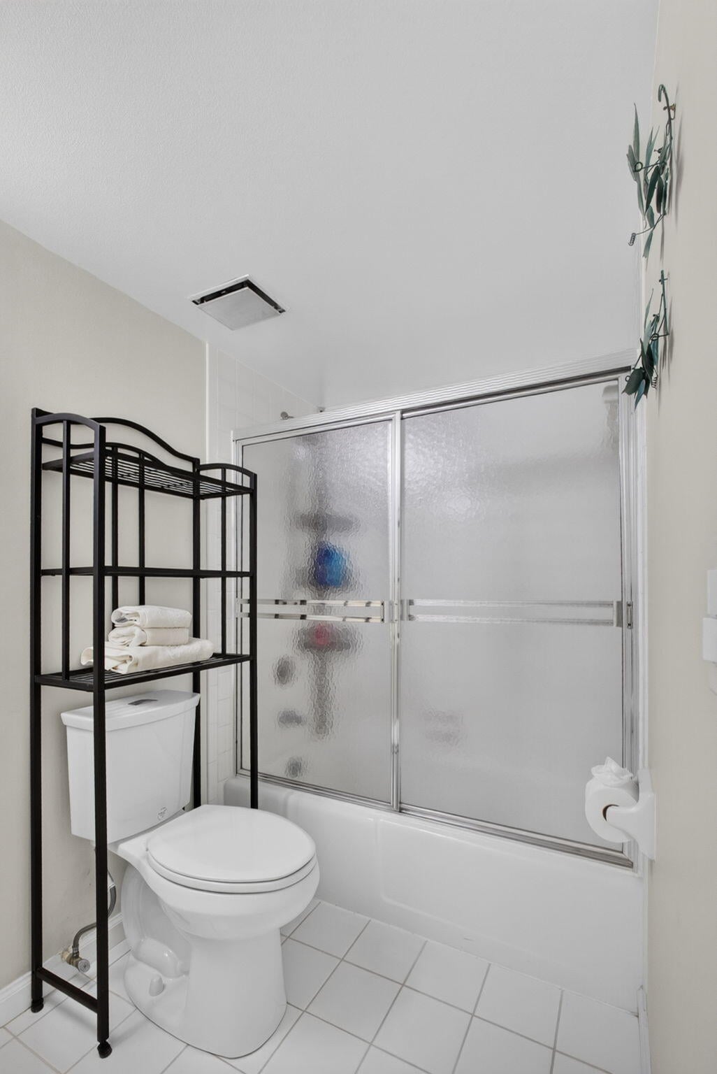 Unit 209 photo 21