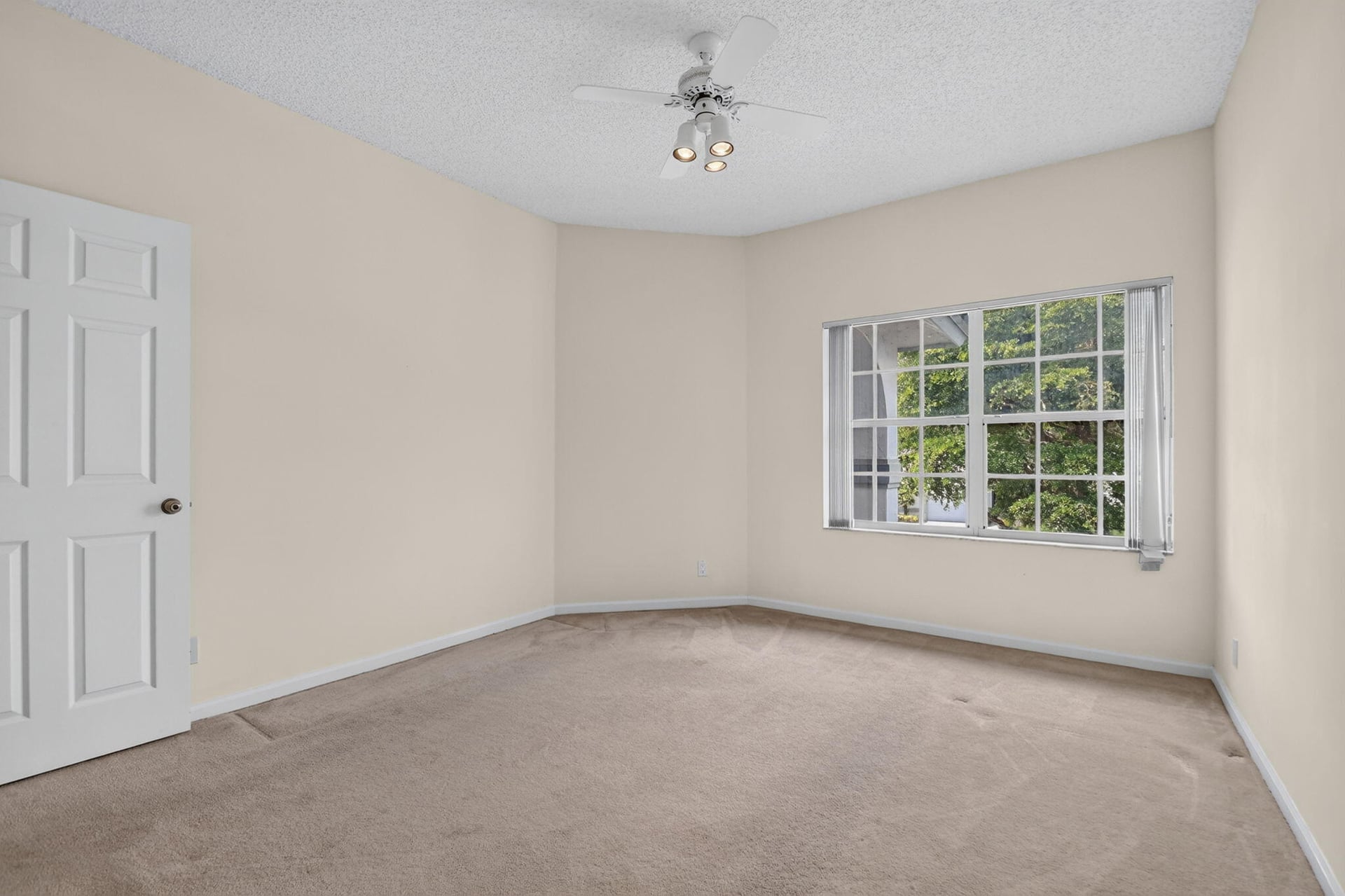 Unit 4 photo 20