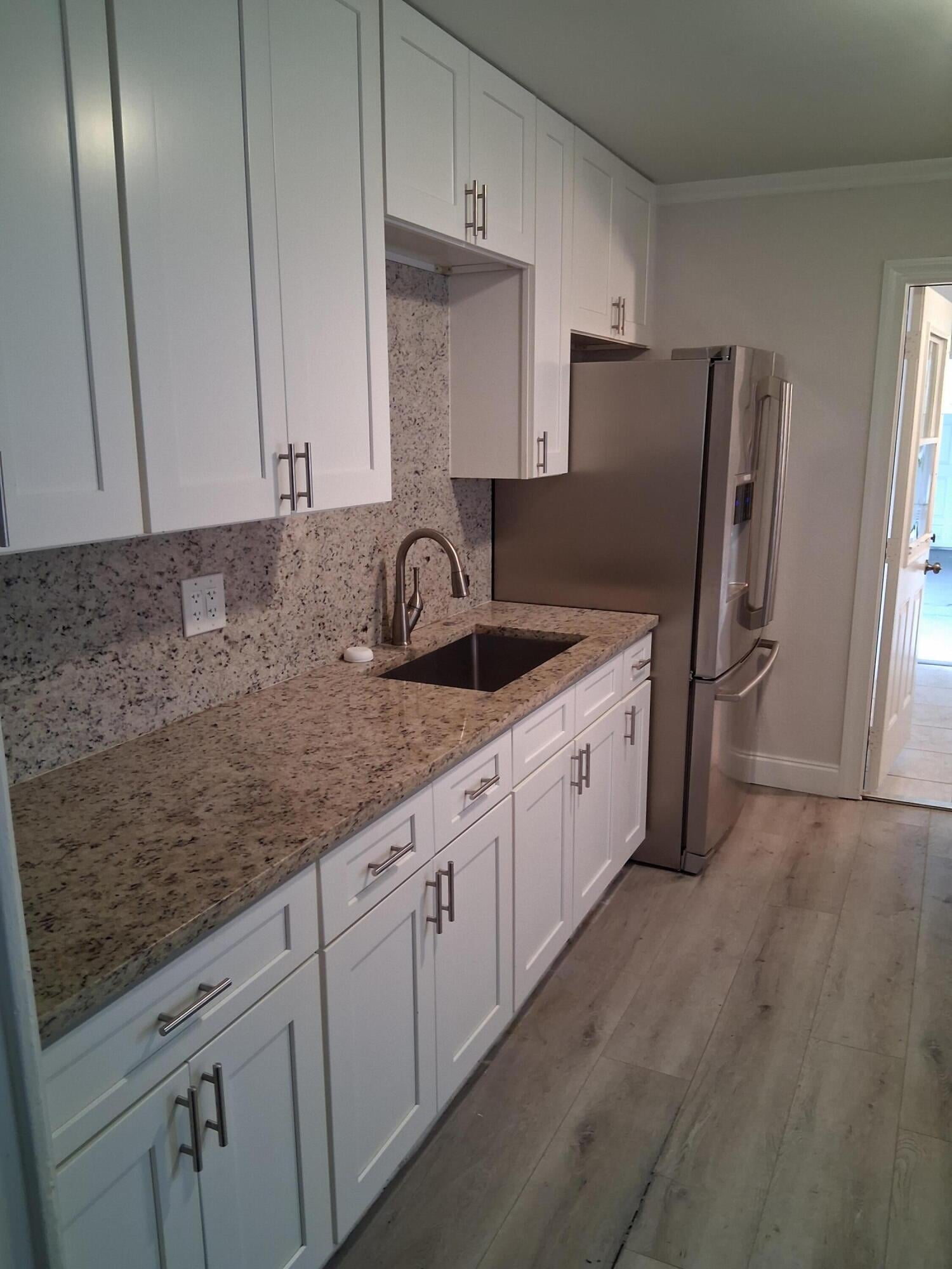 West Palm Beach Residence photo 8