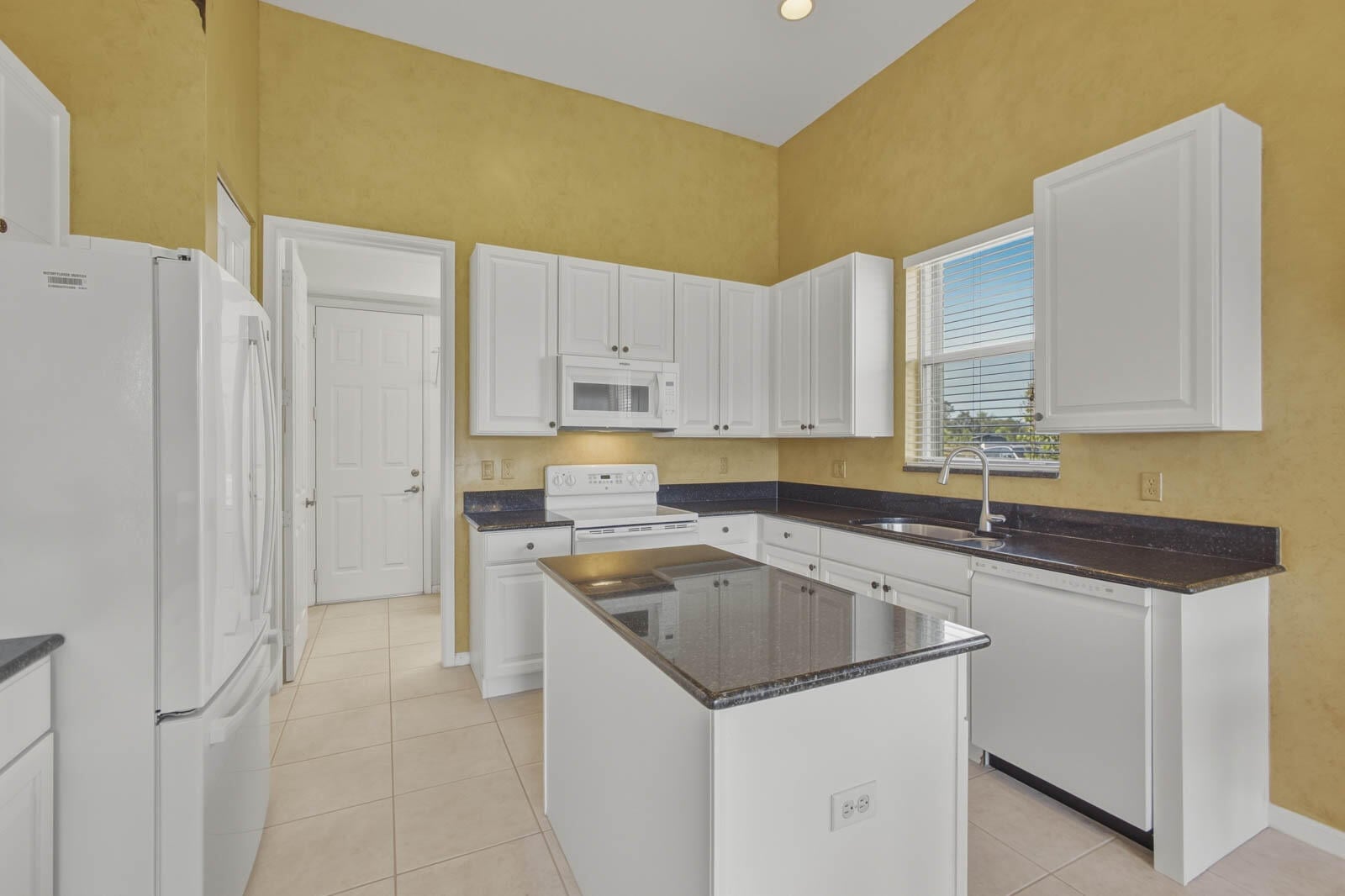  Residence photo 17