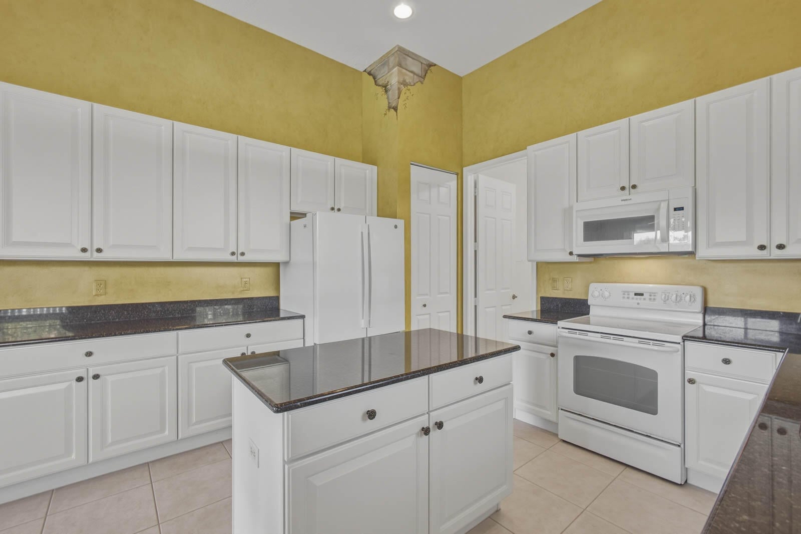  Residence photo 18
