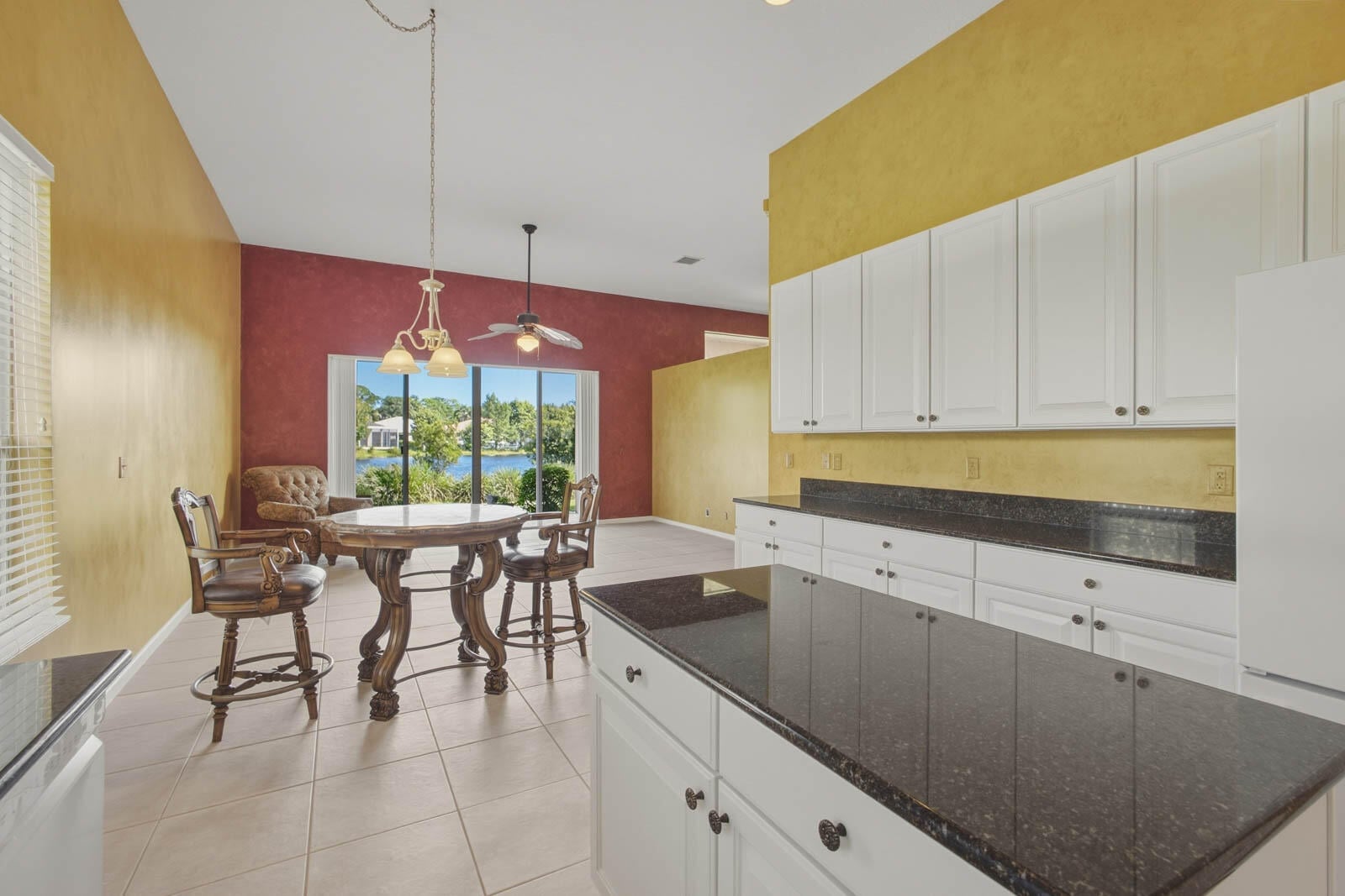  Residence photo 19