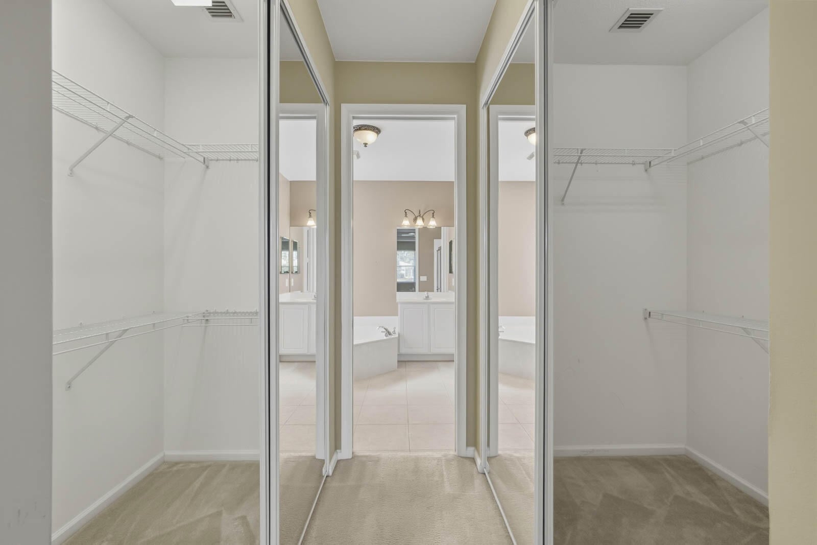 Residence photo 24