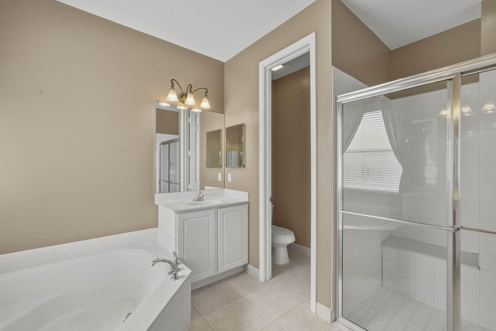  Residence photo 25