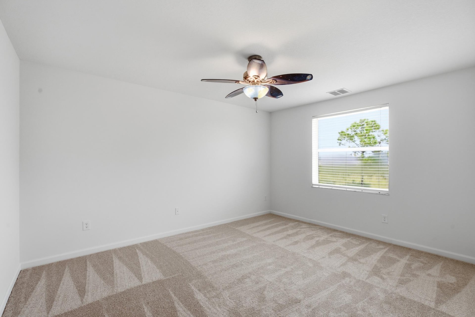 Residence photo 24
