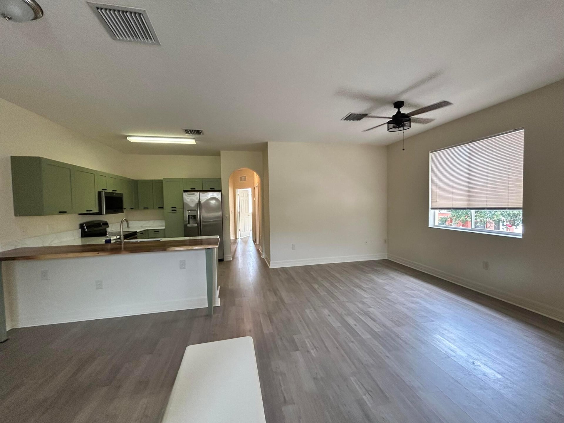  Unit 202 photo 4