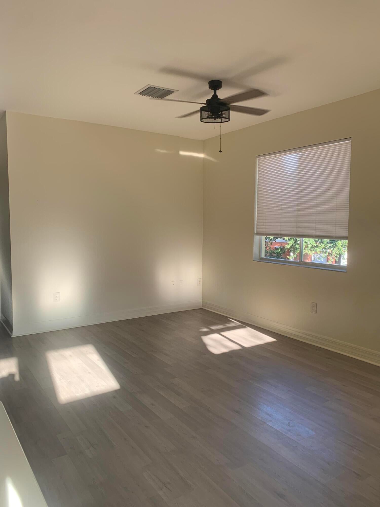  Unit 202 photo 11