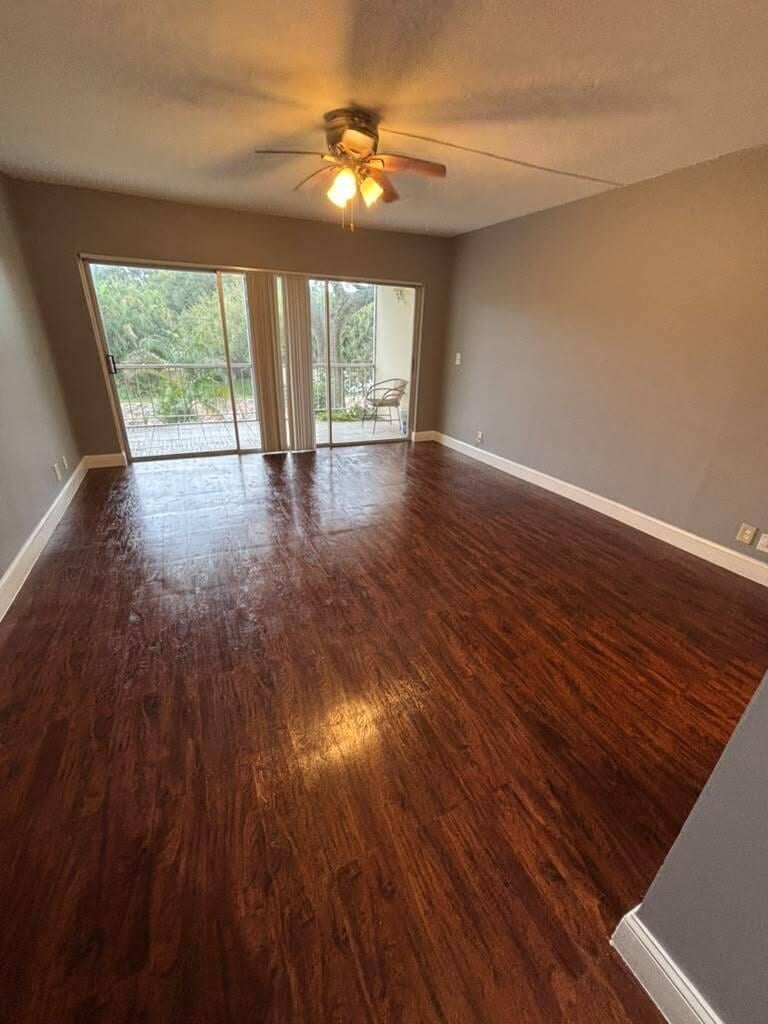 Unit 22 photo 2