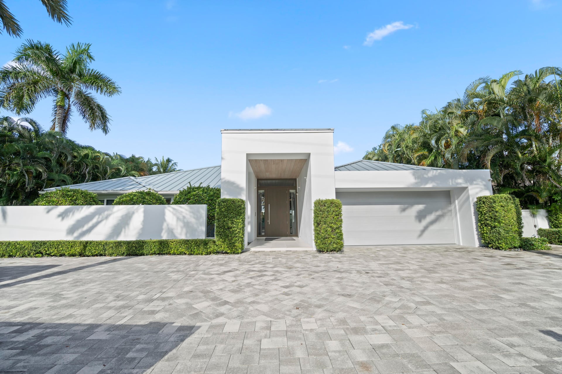 Residence photo 2