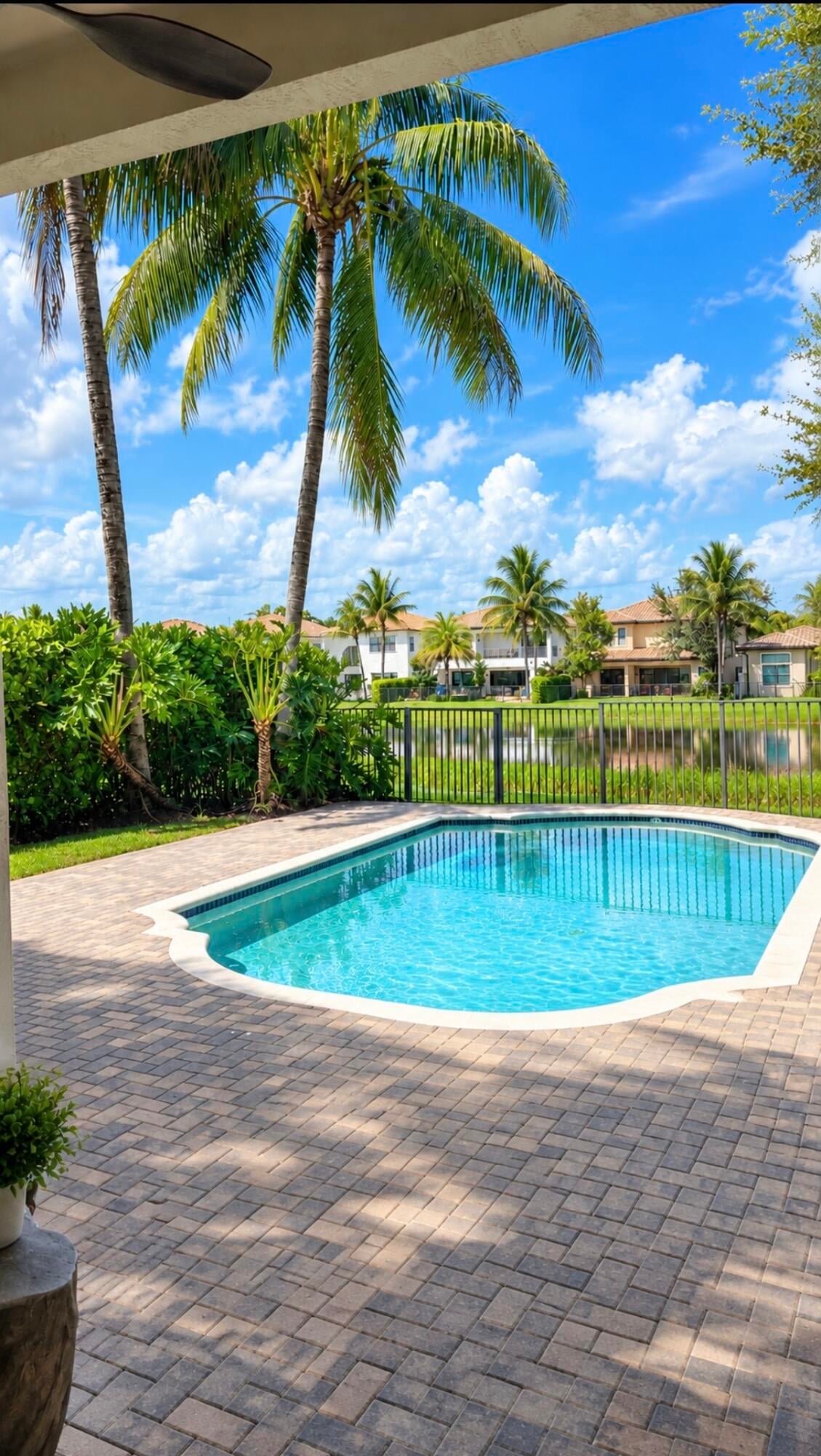 Residence photo 7