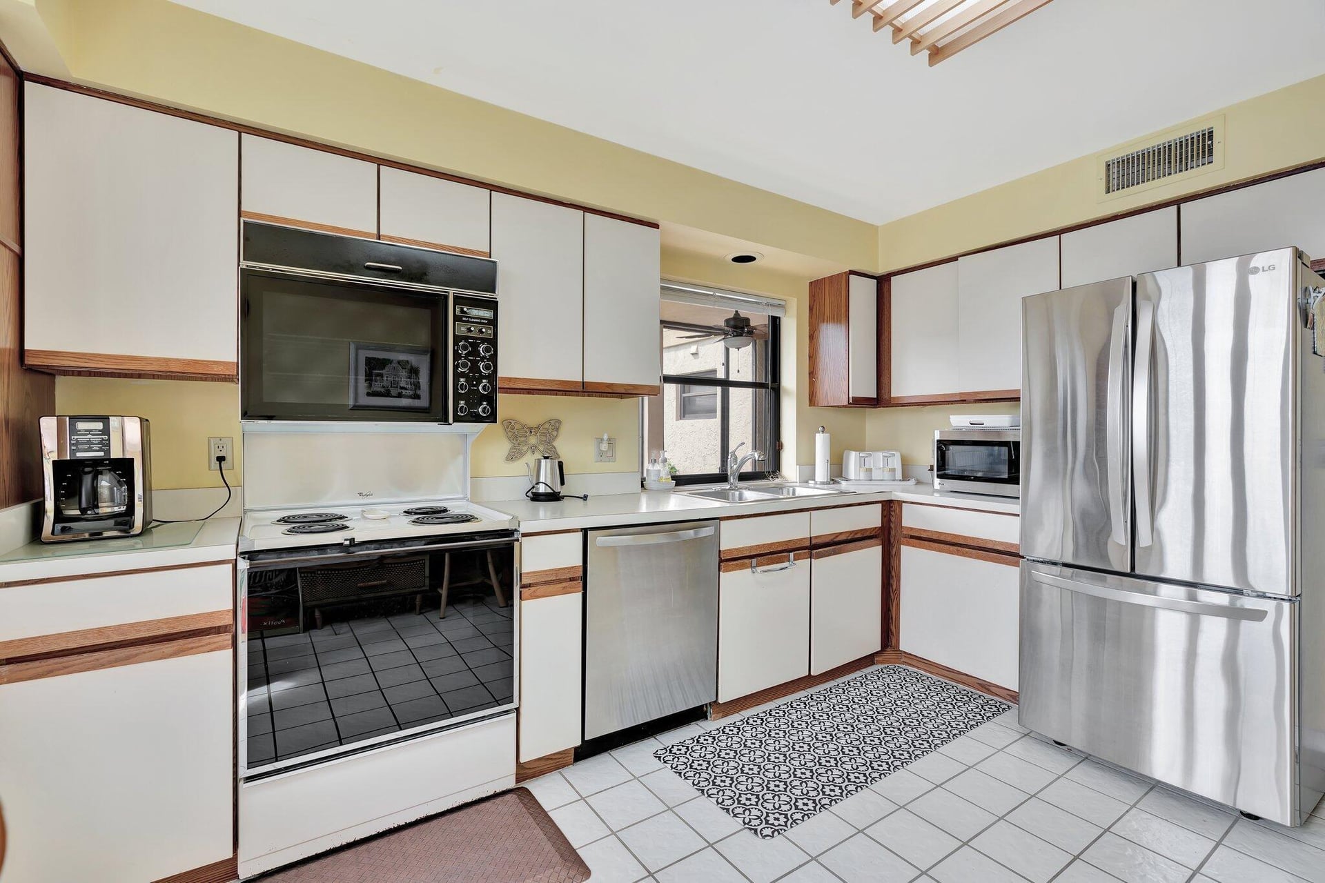 Jonathan's Landing Jupiter FL Unit 162 photo 9