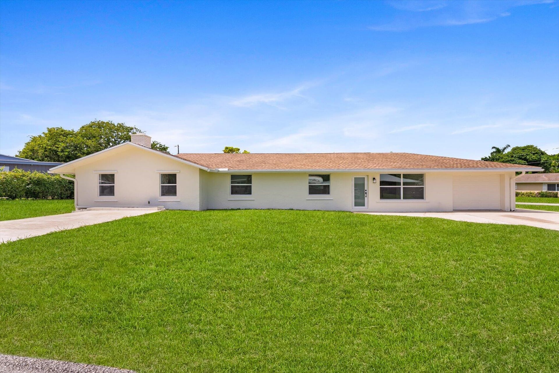 Residence photo 2