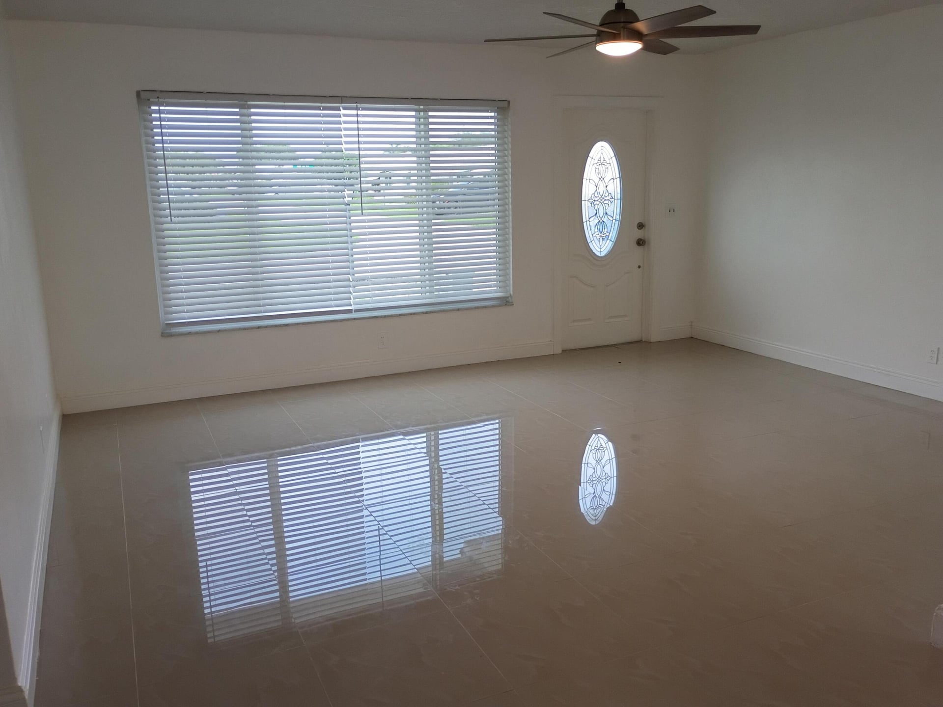 Residence photo 3