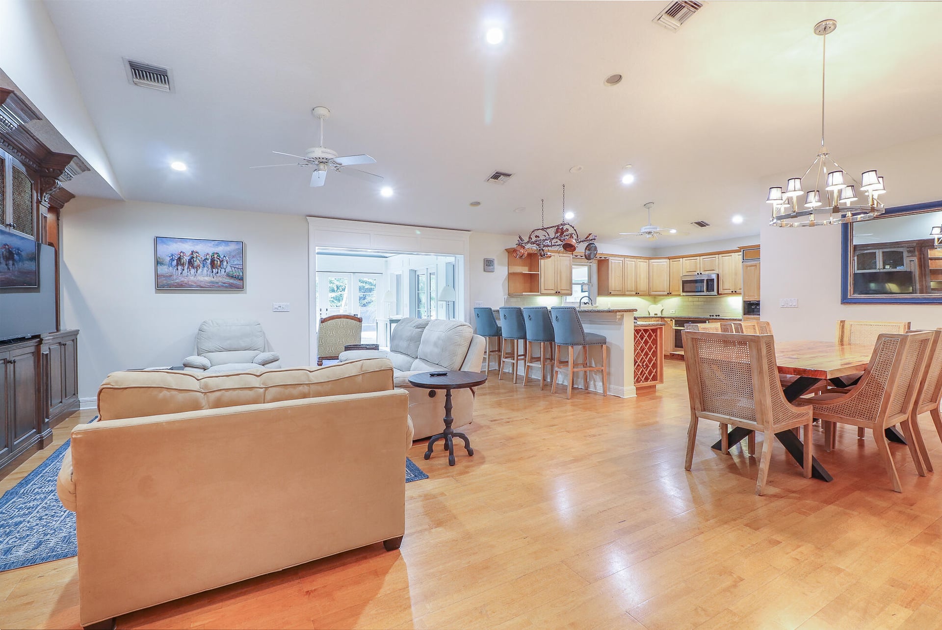 Residence photo 24