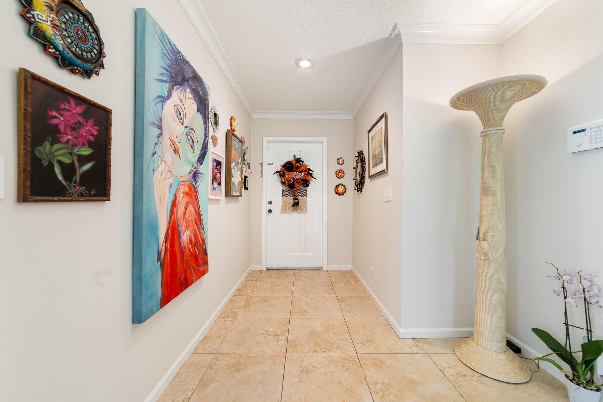 Residence photo 3