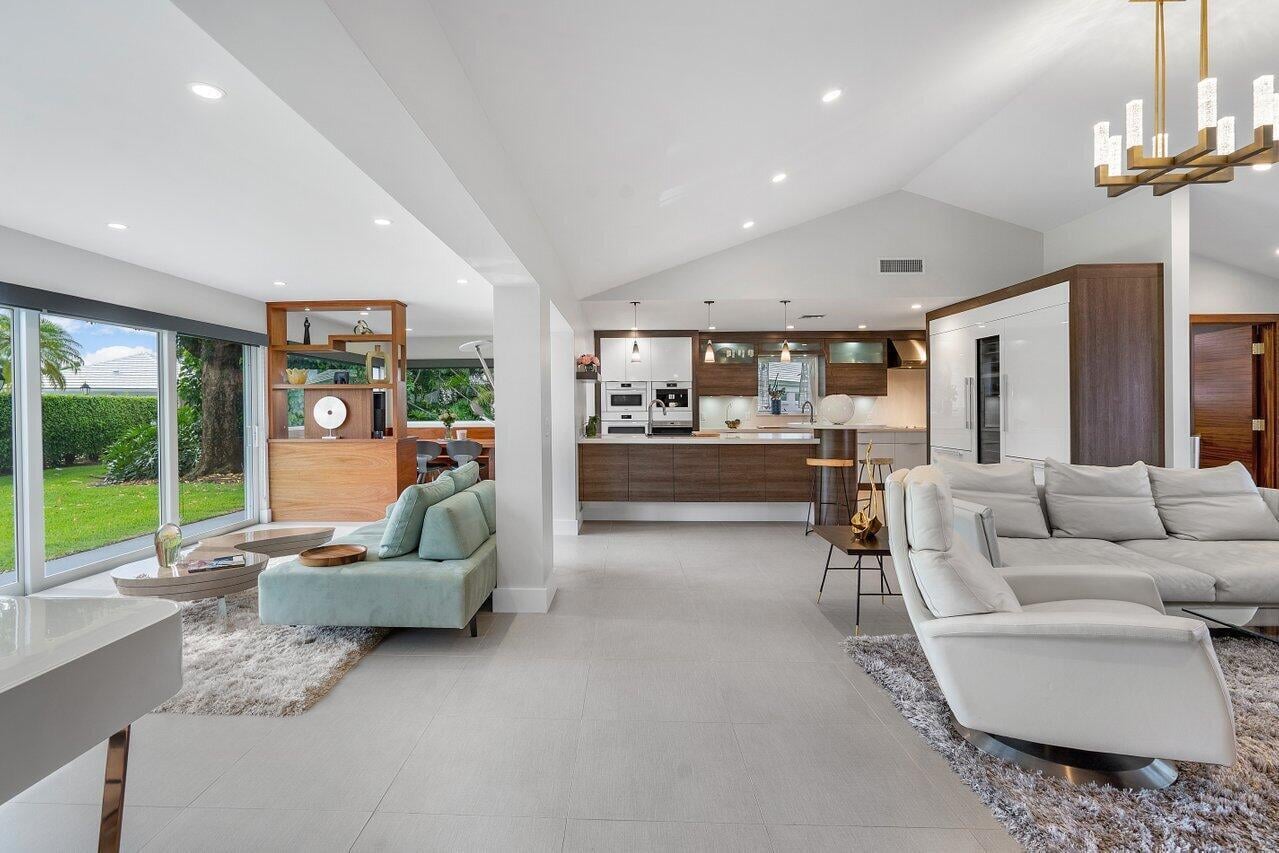 Residence photo 18