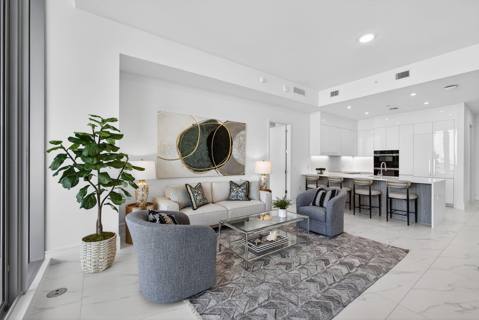 Nautilus 220 Unit 609 photo 18