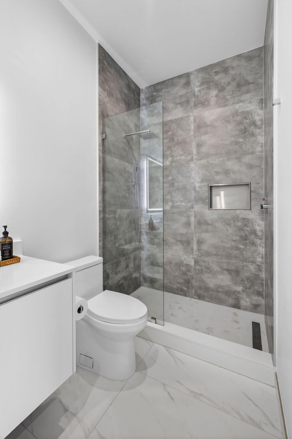 Nautilus 220 Unit 609 photo 46