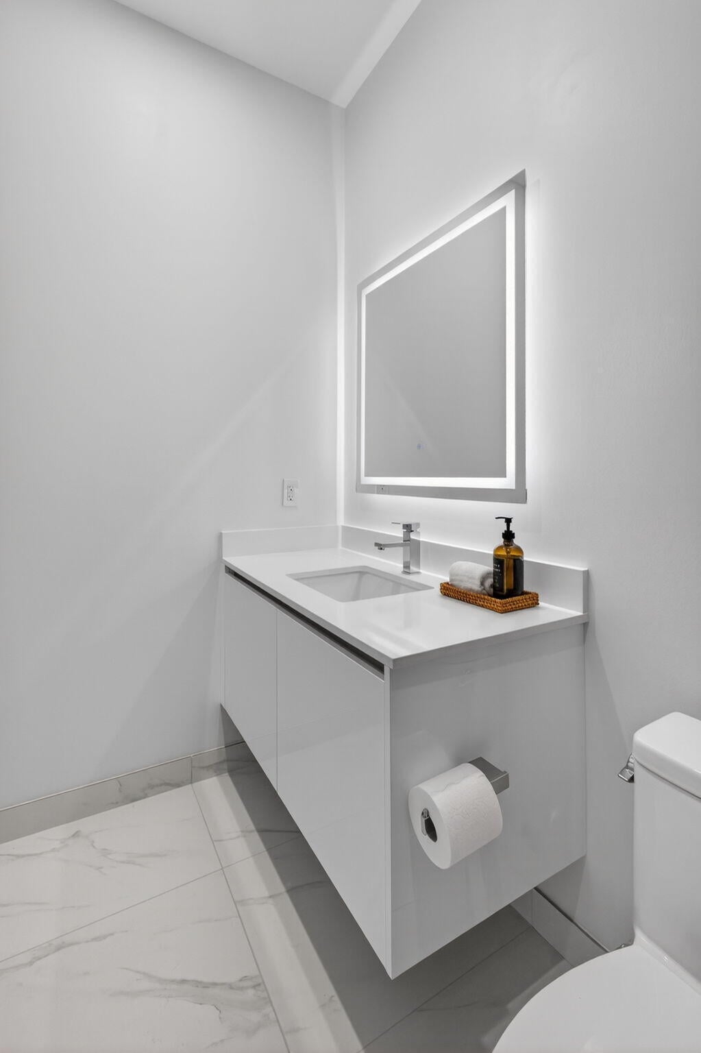 Nautilus 220 Unit 609 photo 47