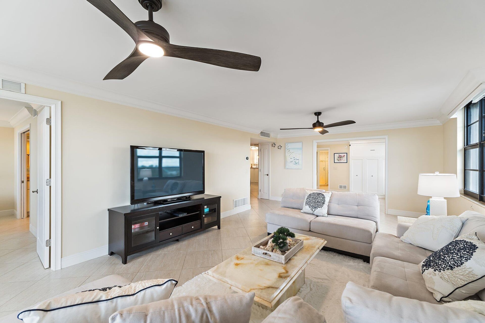 Unit 506 photo 23