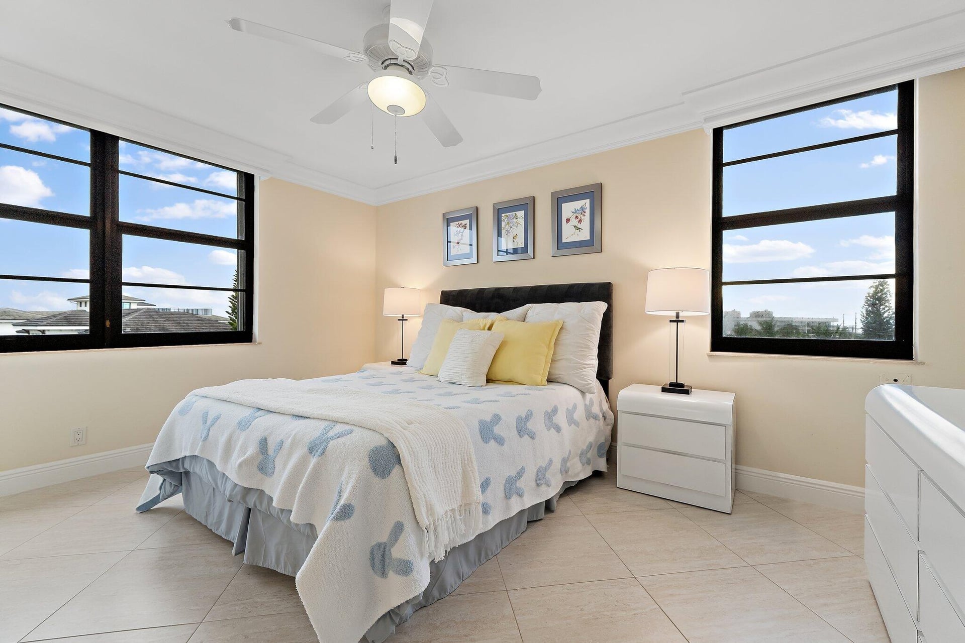Unit 506 photo 44