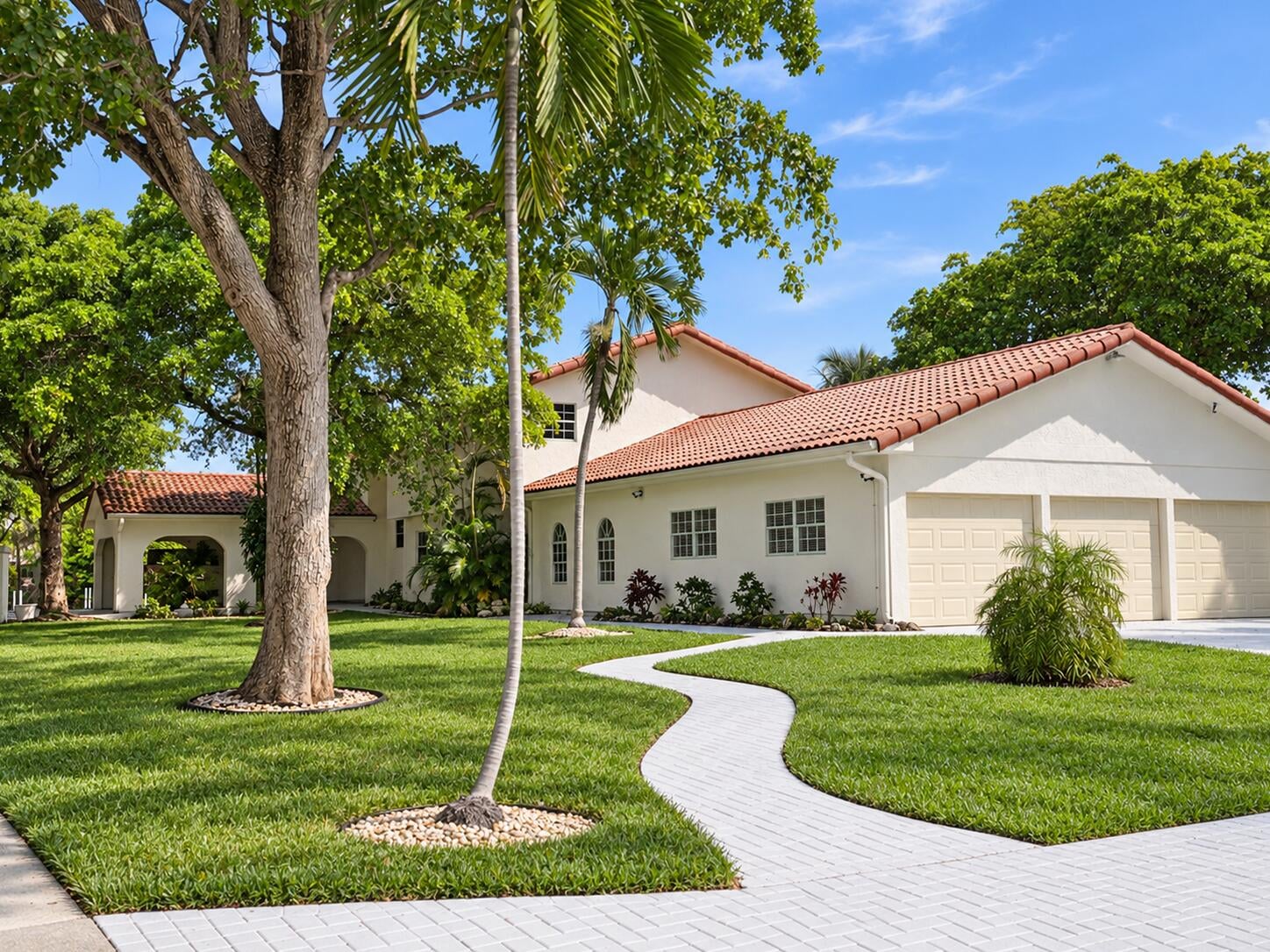 Residence photo 2