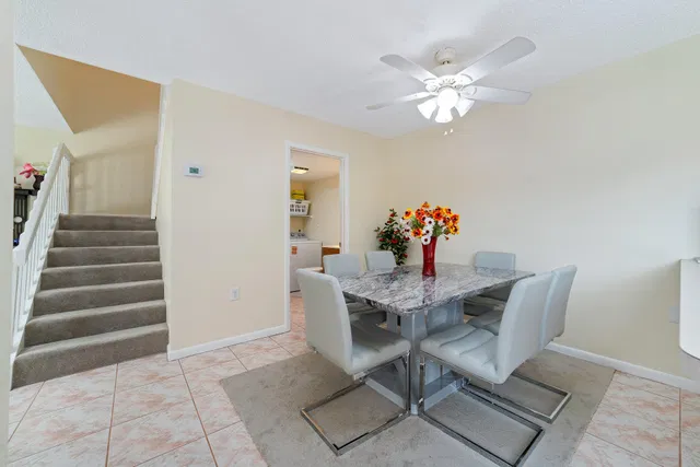 Residence photo 9