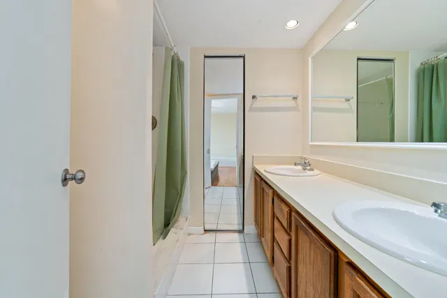 Residence photo 15