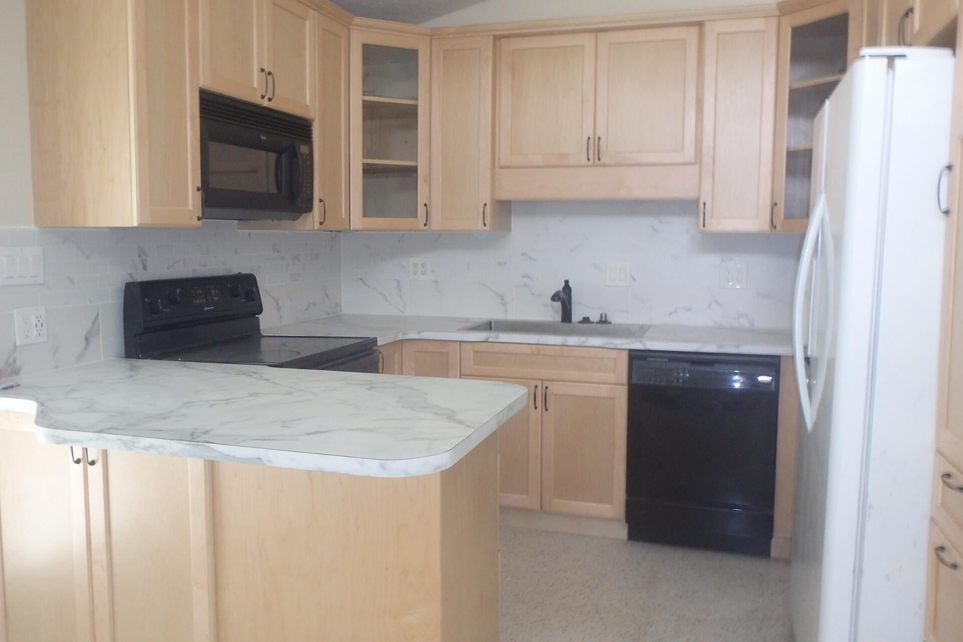  Residence photo 4
