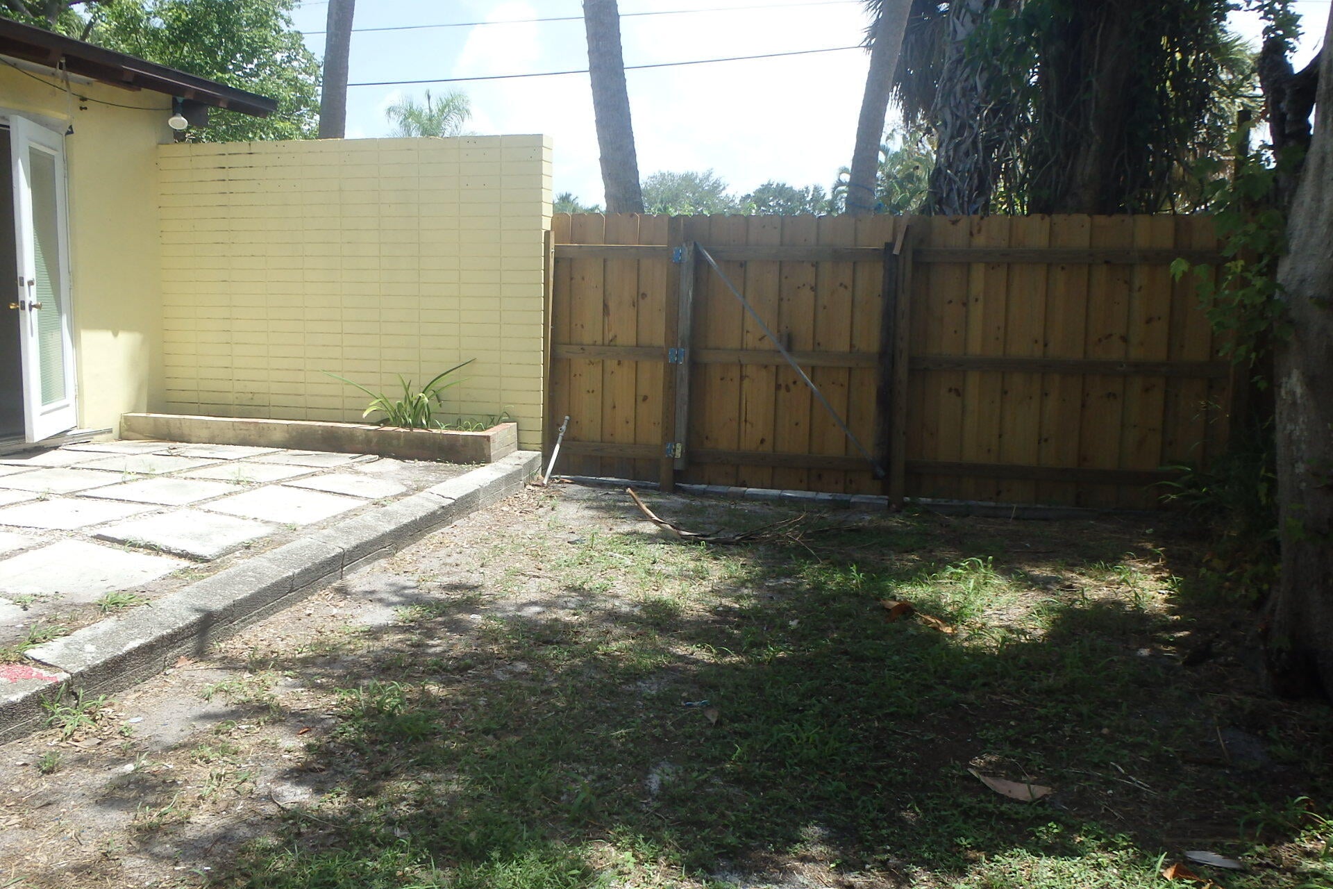  Residence photo 15