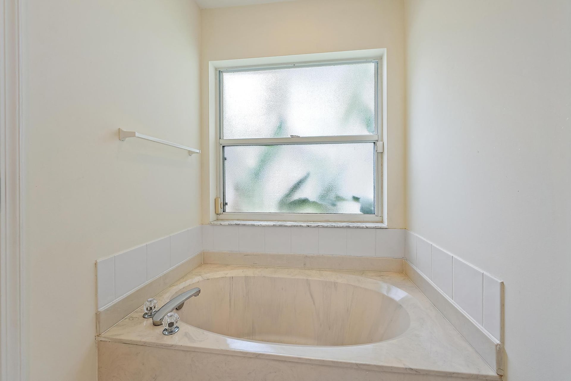  Residence photo 15