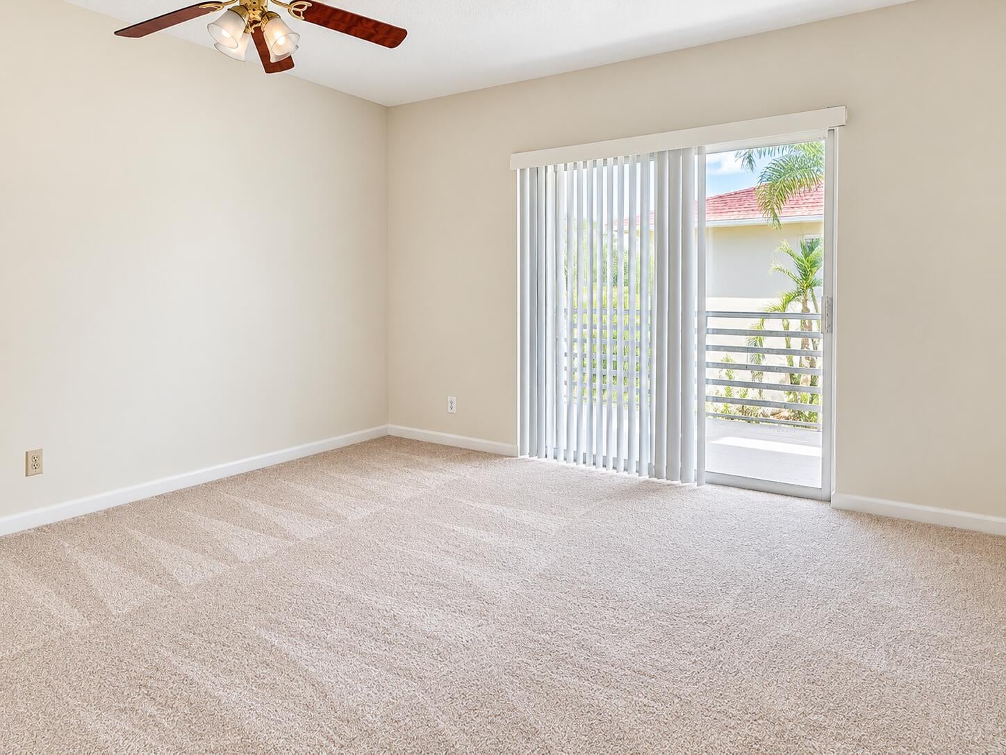  Unit 334 photo 6