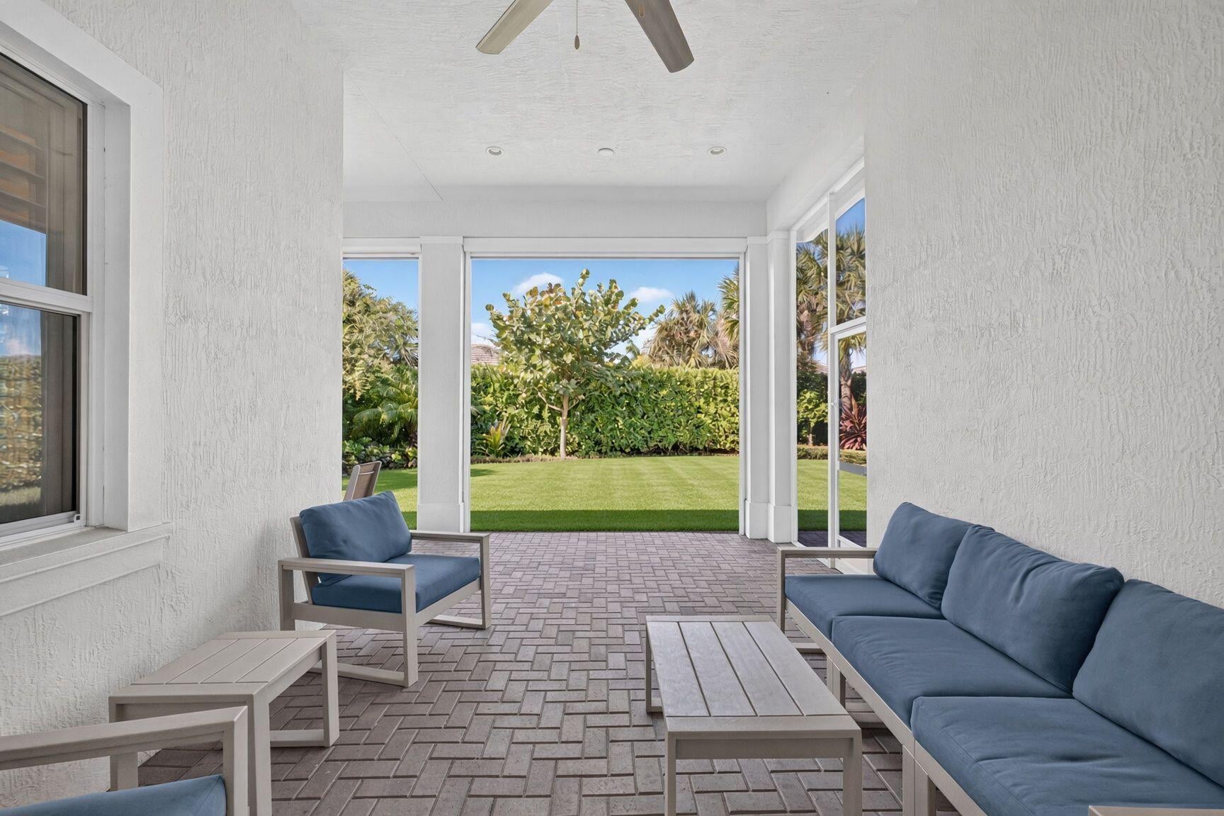 Avenir Residence photo 56