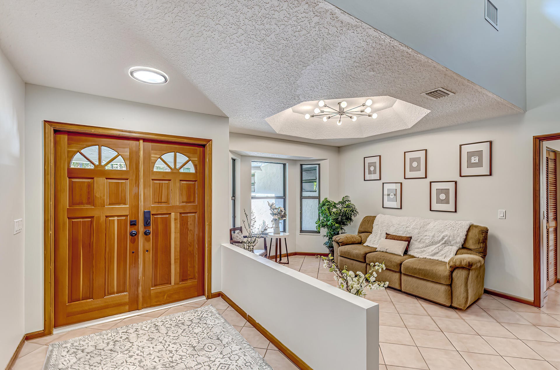 Residence photo 8