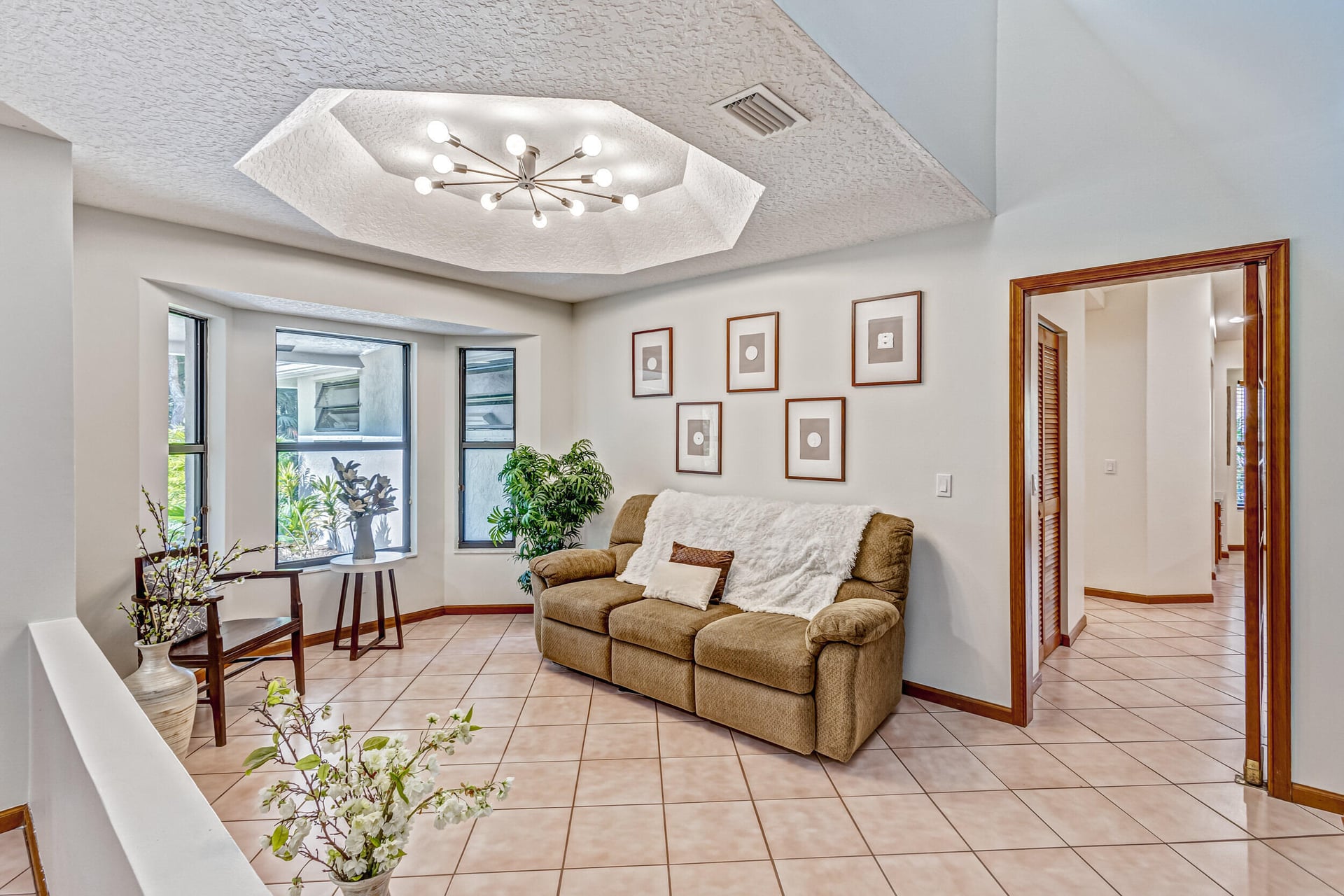 Residence photo 11