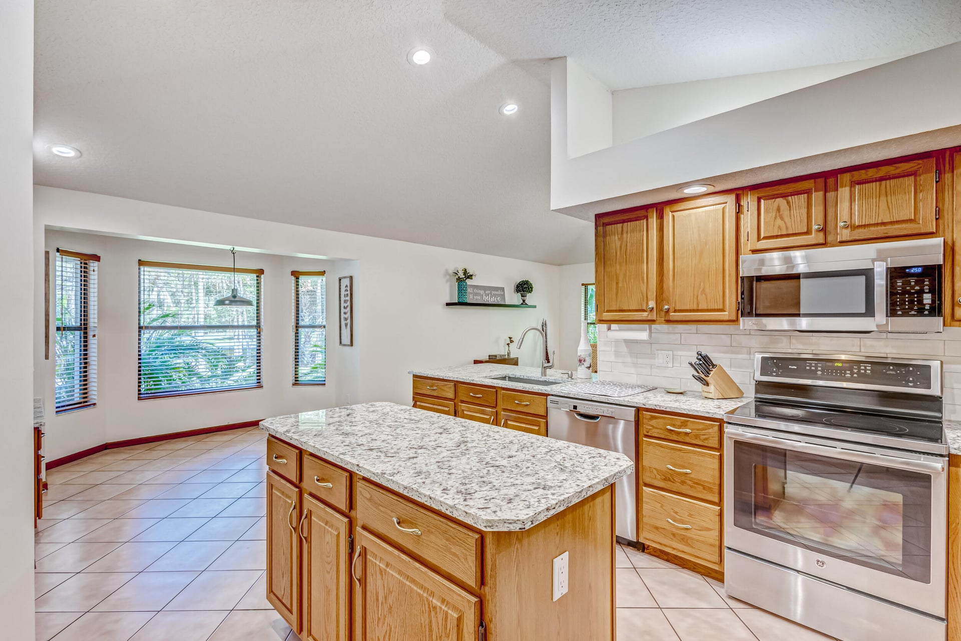 Residence photo 20