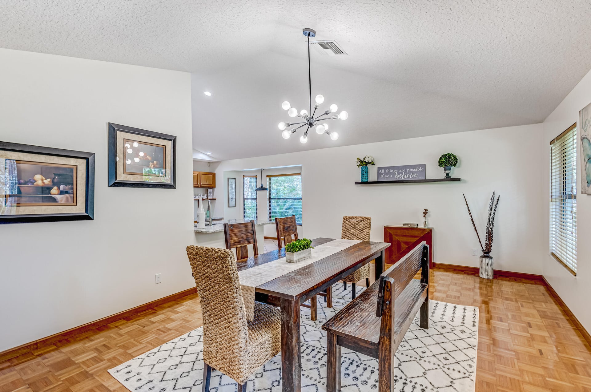 Residence photo 28