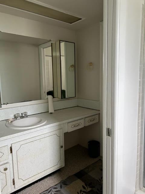 Unit 212 photo 9