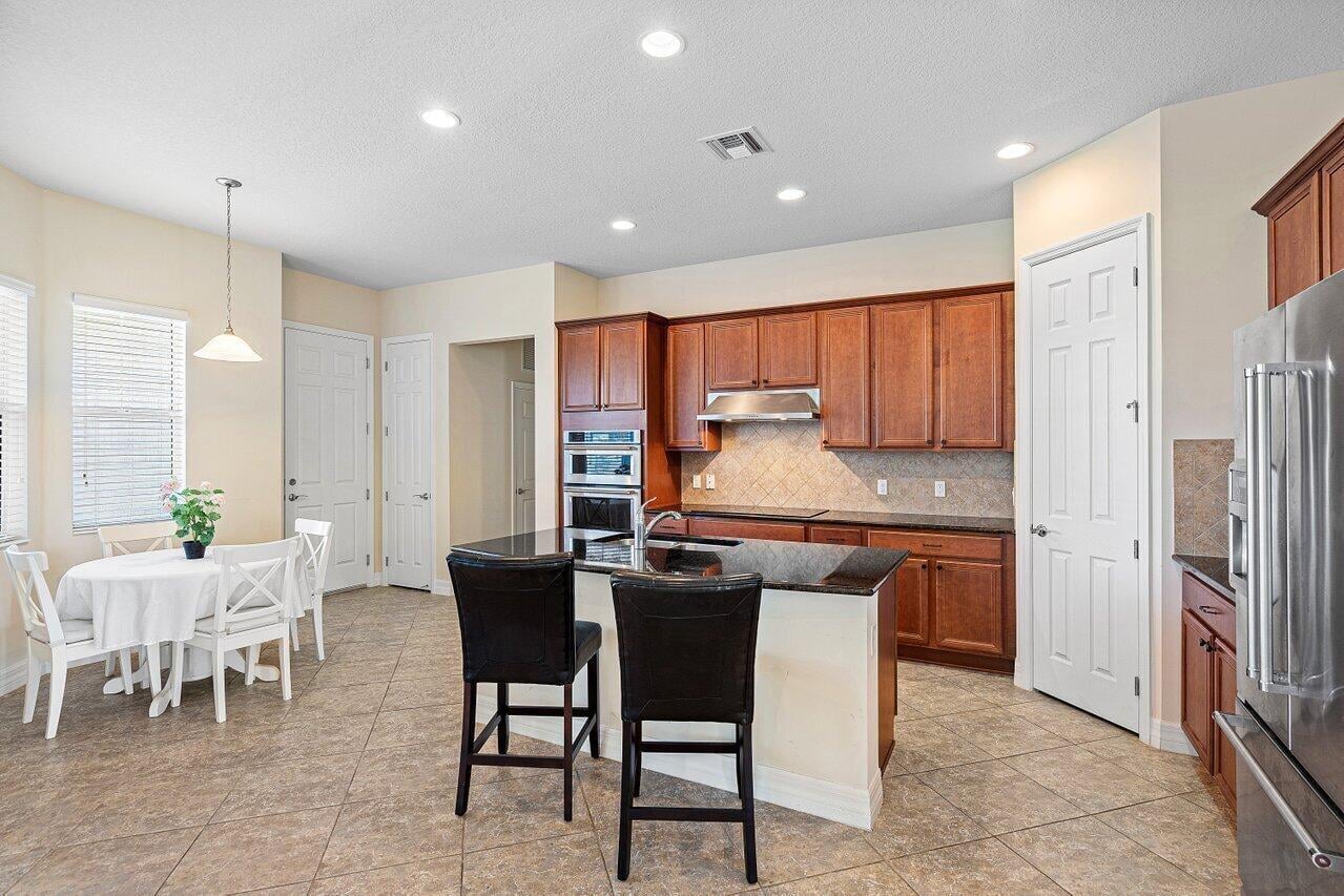  Residence photo 19