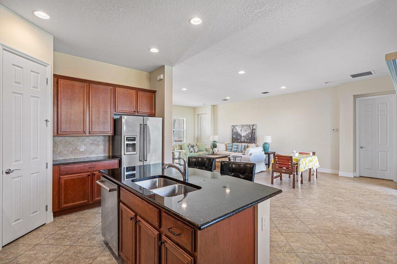  Residence photo 21