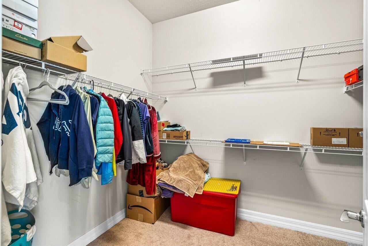  Residence photo 23