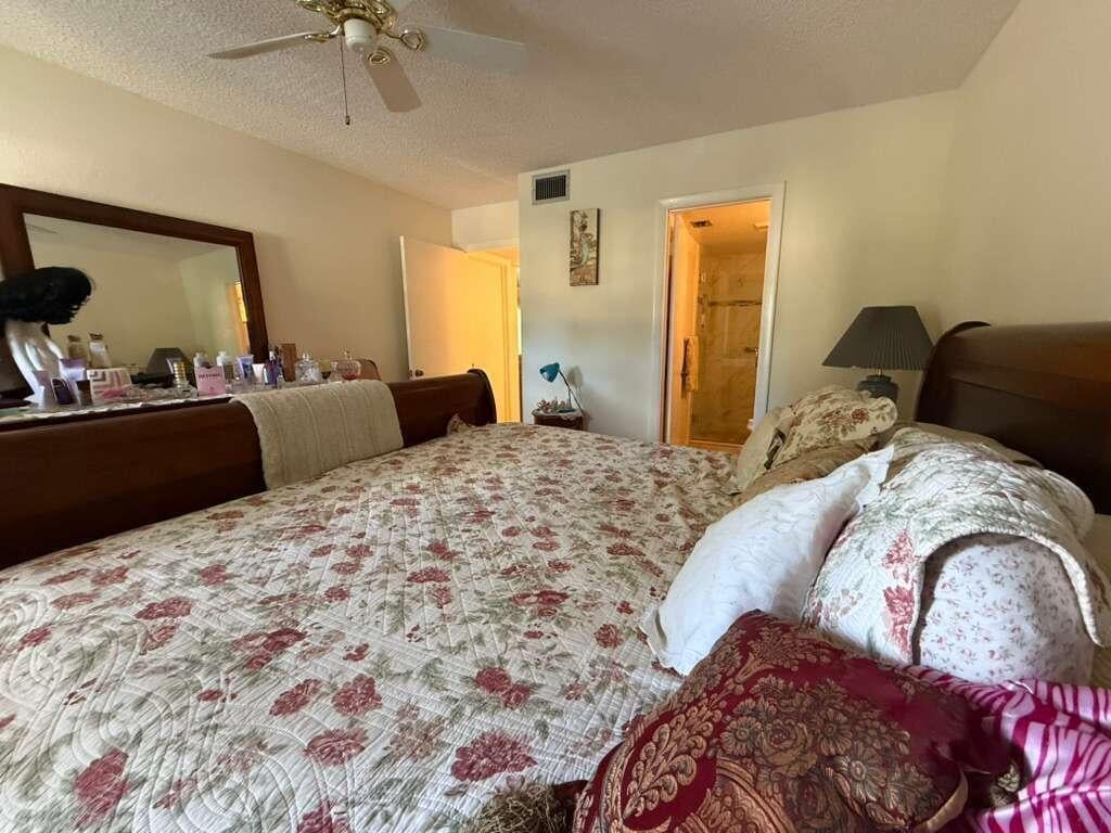  Residence photo 12