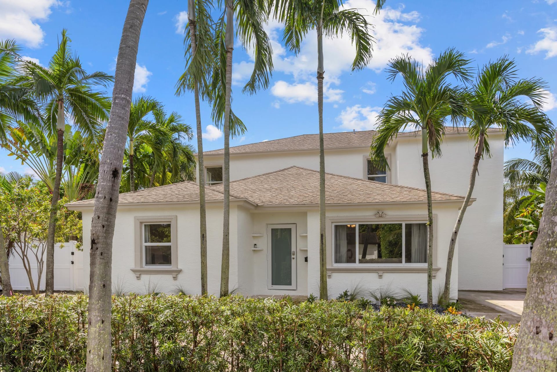 SoSo West Palm Beach Residence photo 2